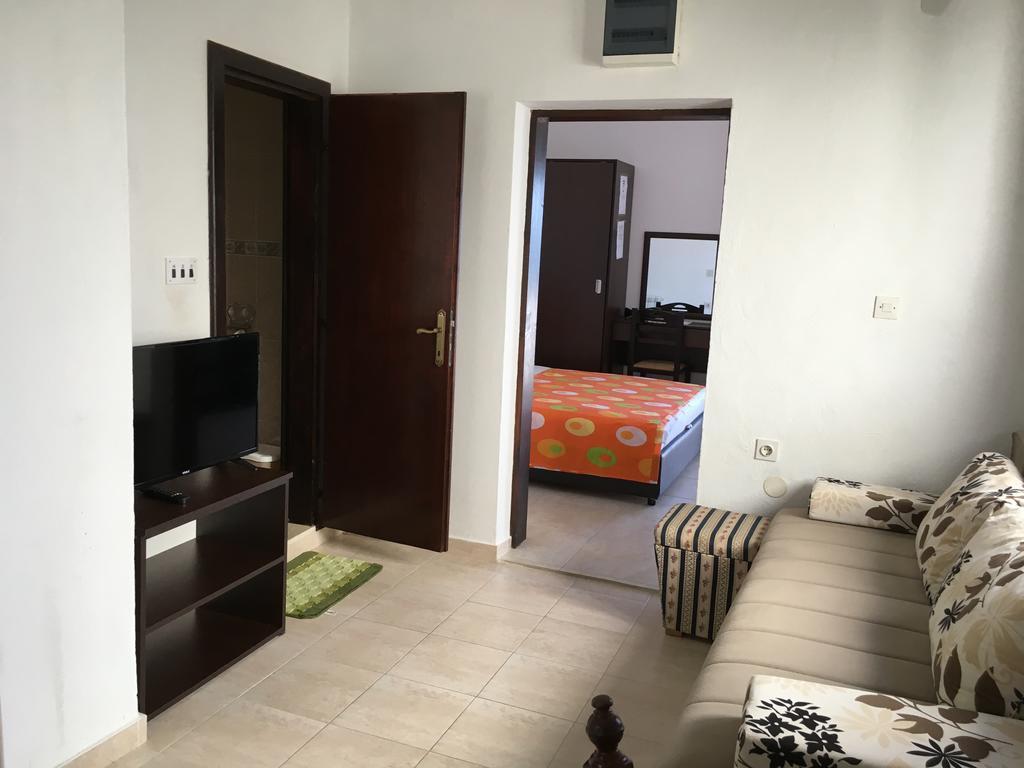 Paradiso Apartments - Liman1 أولتْسي المظهر الخارجي الصورة